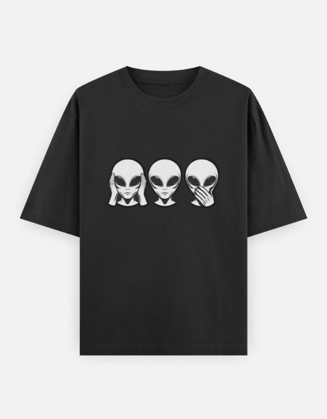 Alien Trio-Oversized Unisex T-Shirt